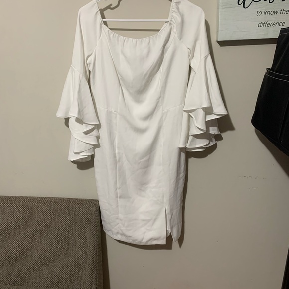 VENUS DRESS - Picture 3 of 6